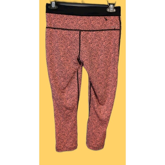 Nike Dri Fit Womens Pink Printed Relay Capri Leggings Size Small New Without Tag - Picture 6 of 10